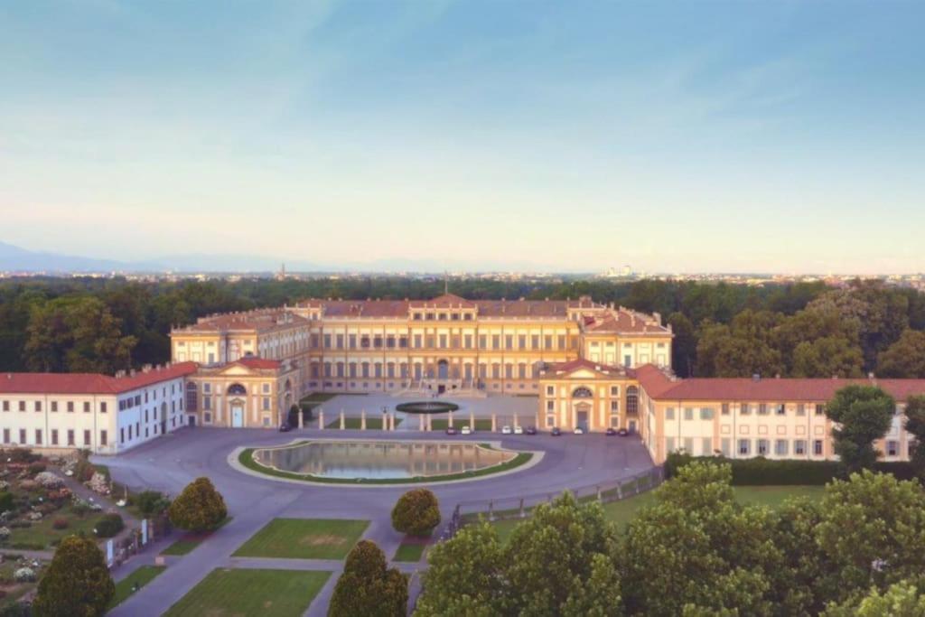 Casa Albertina Grazioso Appartamento Vicino Alla Stazione Monza Exterior photo