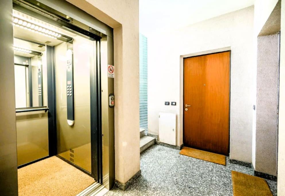 Casa Albertina Grazioso Appartamento Vicino Alla Stazione Monza Exterior photo